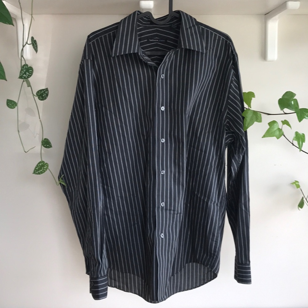 Van Heusen Fitted Dress Shirt